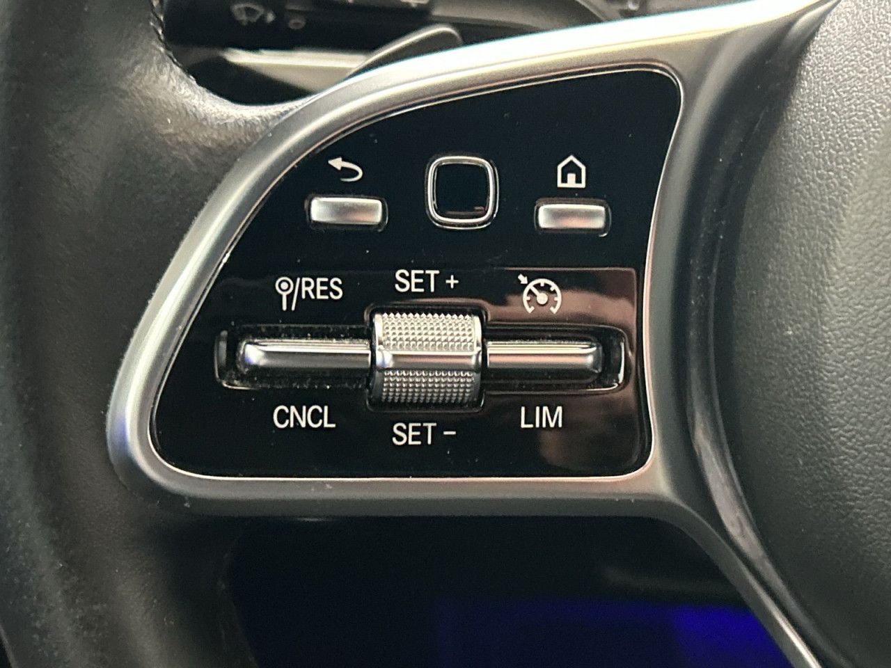 Fahrzeugbild 21 / 24