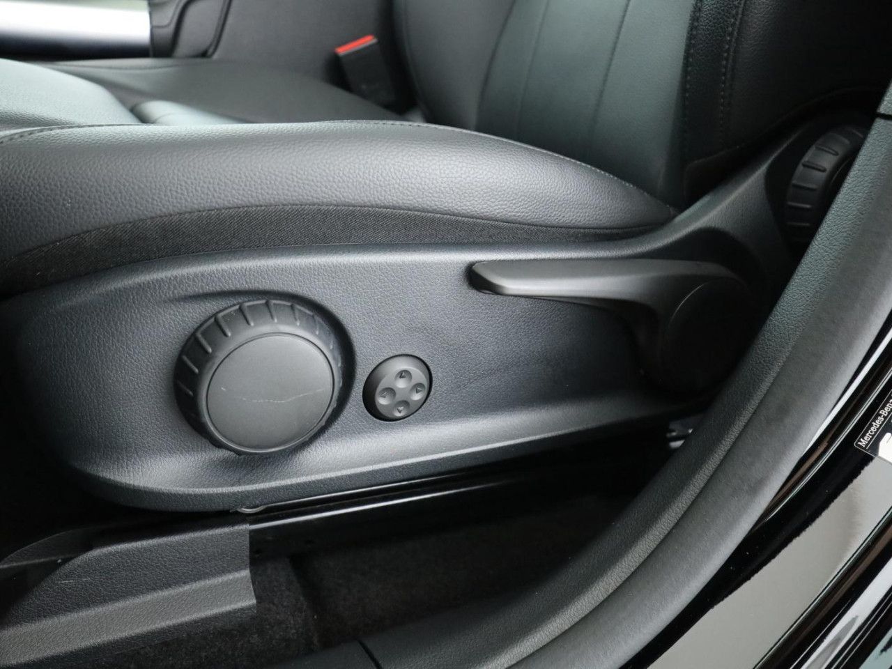 Fahrzeugbild 26 / 27