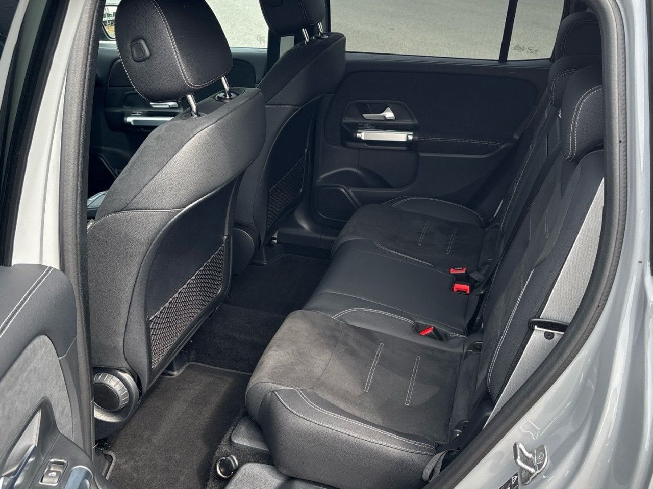 Mercedes-Benz GLB – Bild 14