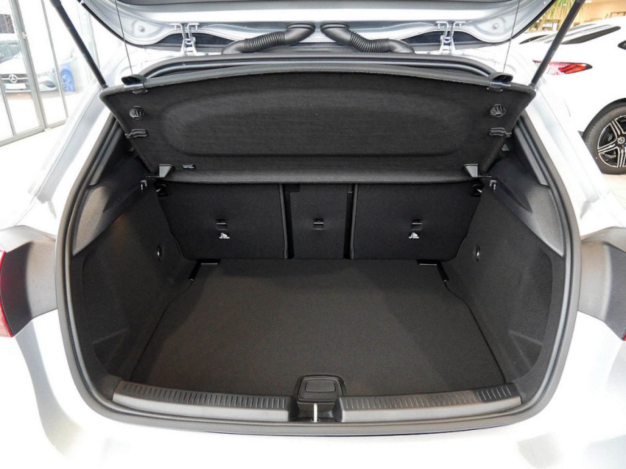Mercedes-Benz A-Klasse – Bild 11