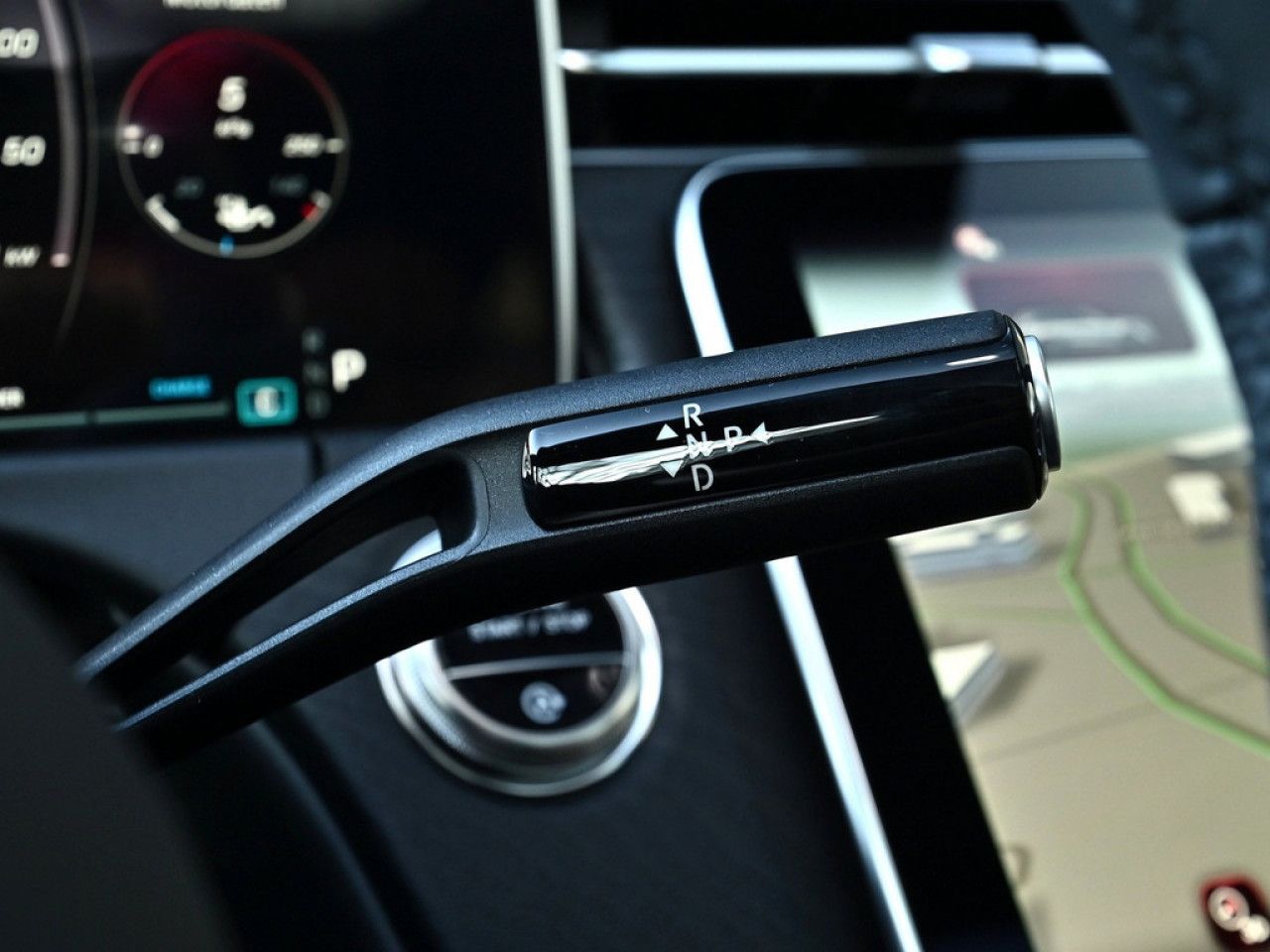 Mercedes-Benz E-Klasse – Bild 17