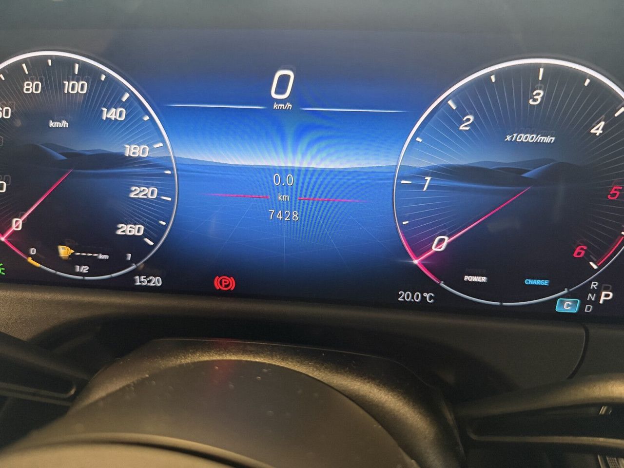 Mercedes-Benz E-Klasse – Bild 9