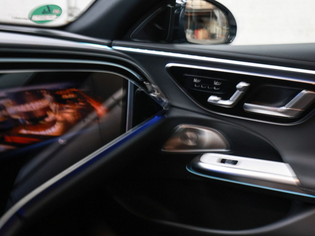Mercedes-Benz E-Klasse – Bild 16