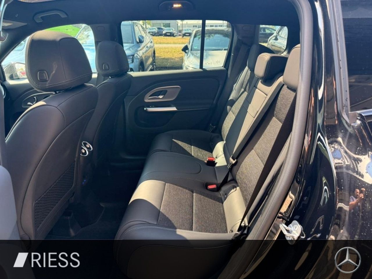 Mercedes-Benz GLB – Bild 4