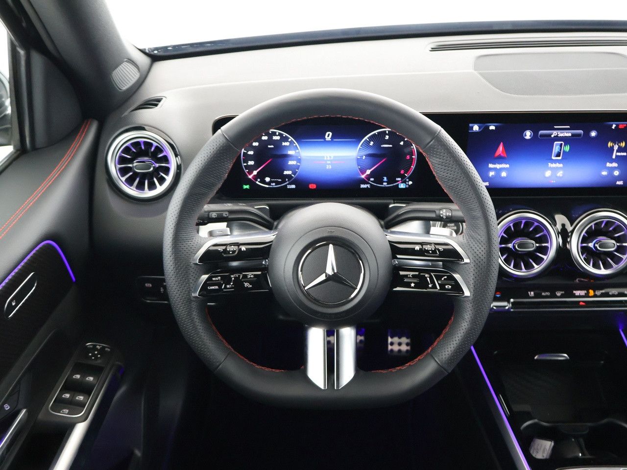 Mercedes-Benz GLB – Bild 11