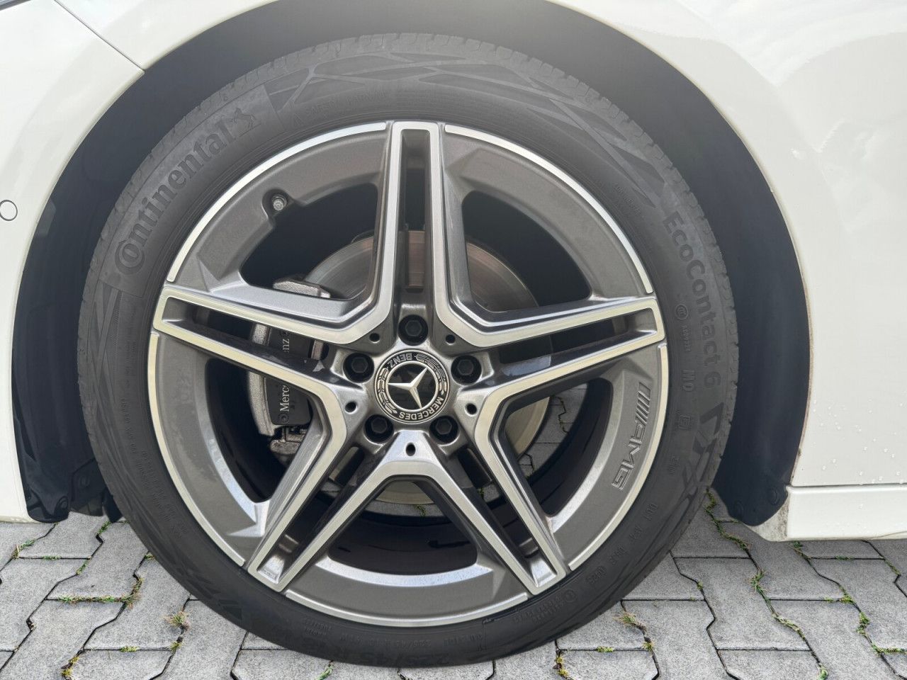 Zdjęcie pojazdu 9 / 23