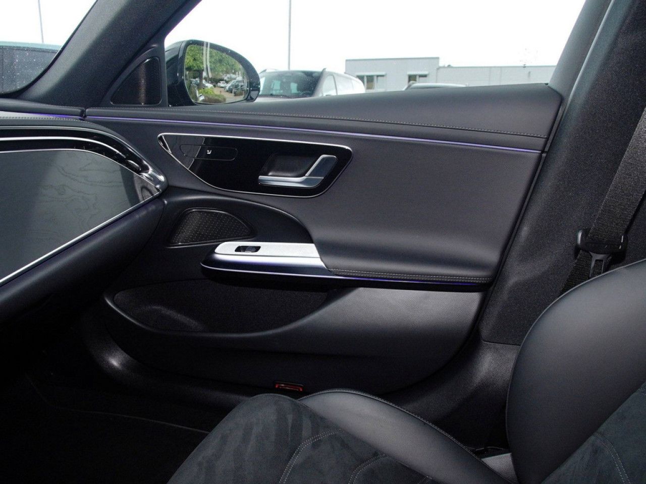 Mercedes-Benz E-Klasse – Bild 14