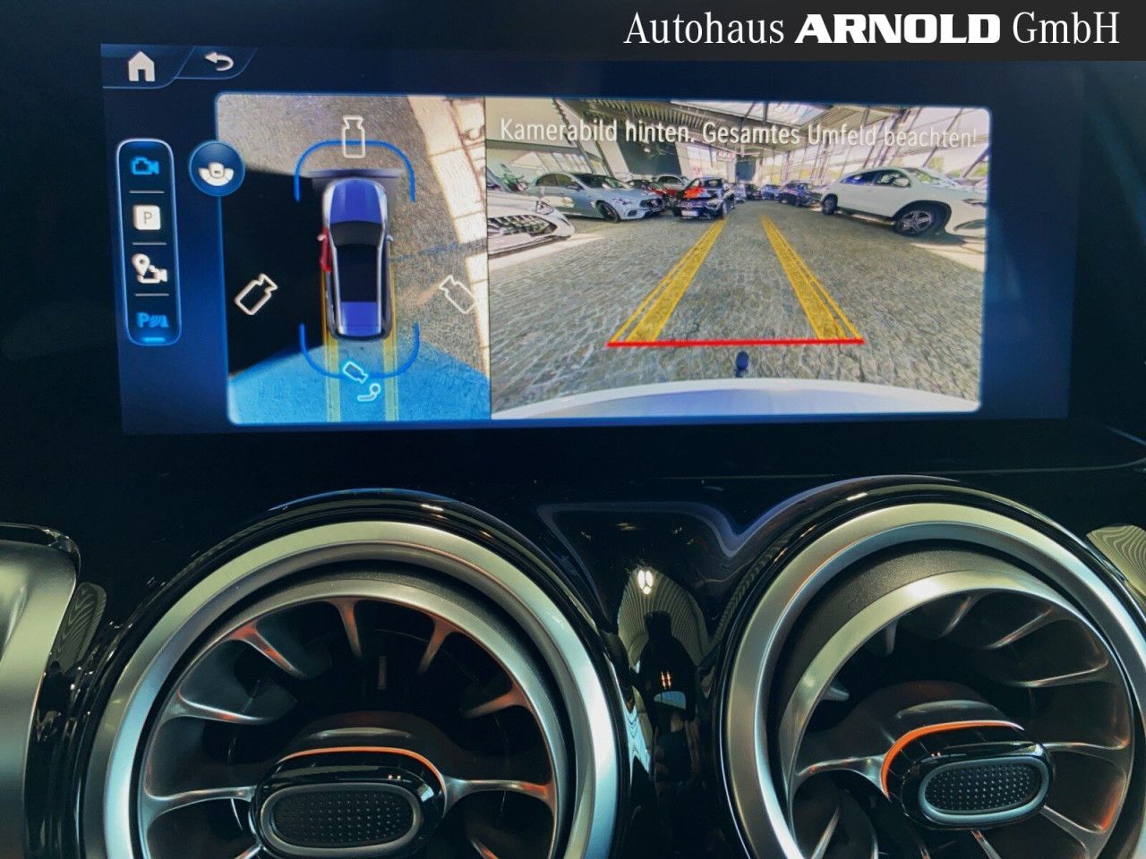 Mercedes-Benz GLB – Bild 13