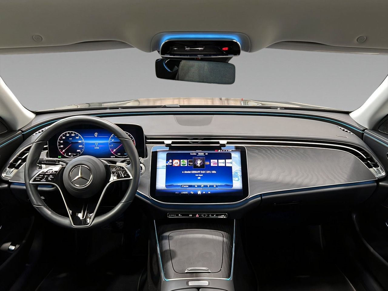 Mercedes-Benz E-Klasse – Bild 13