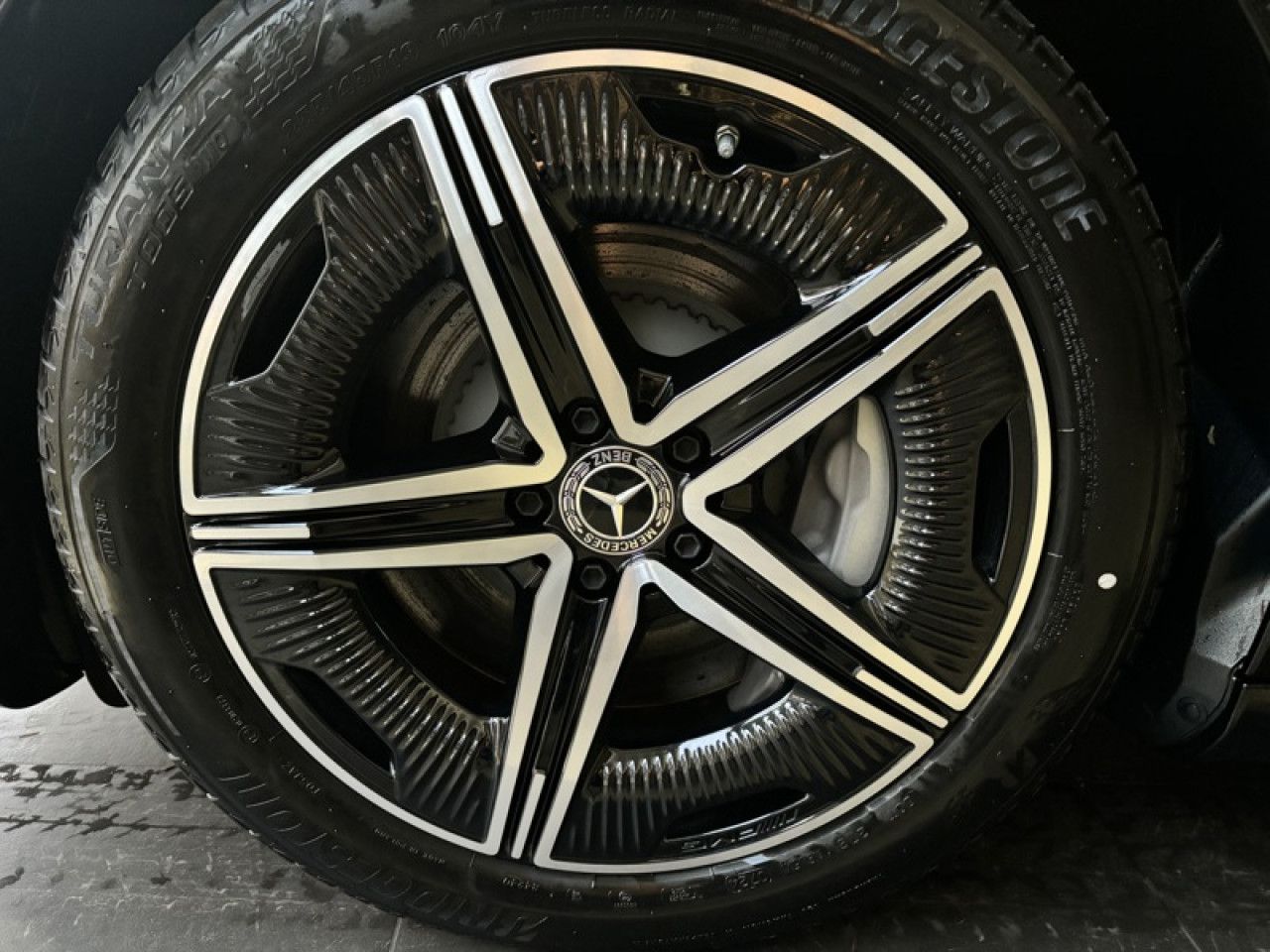 Photo du v&eacute;hicule 9 / 18