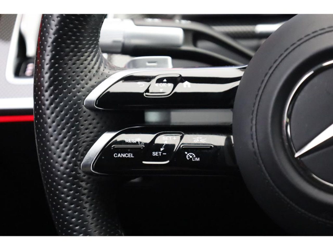 Fahrzeugbild 23 / 26