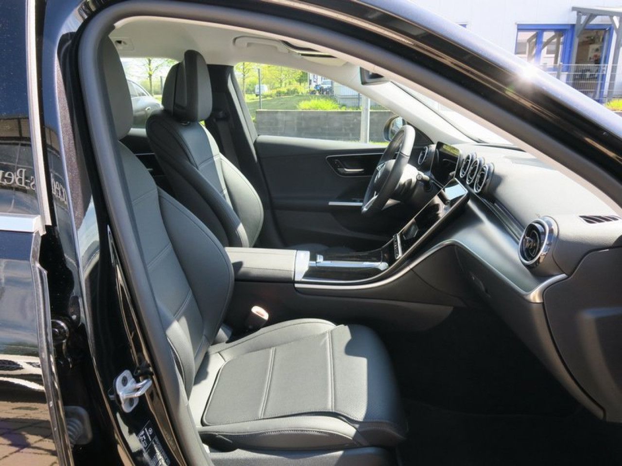 Mercedes-Benz C-Klasse – Bild 8