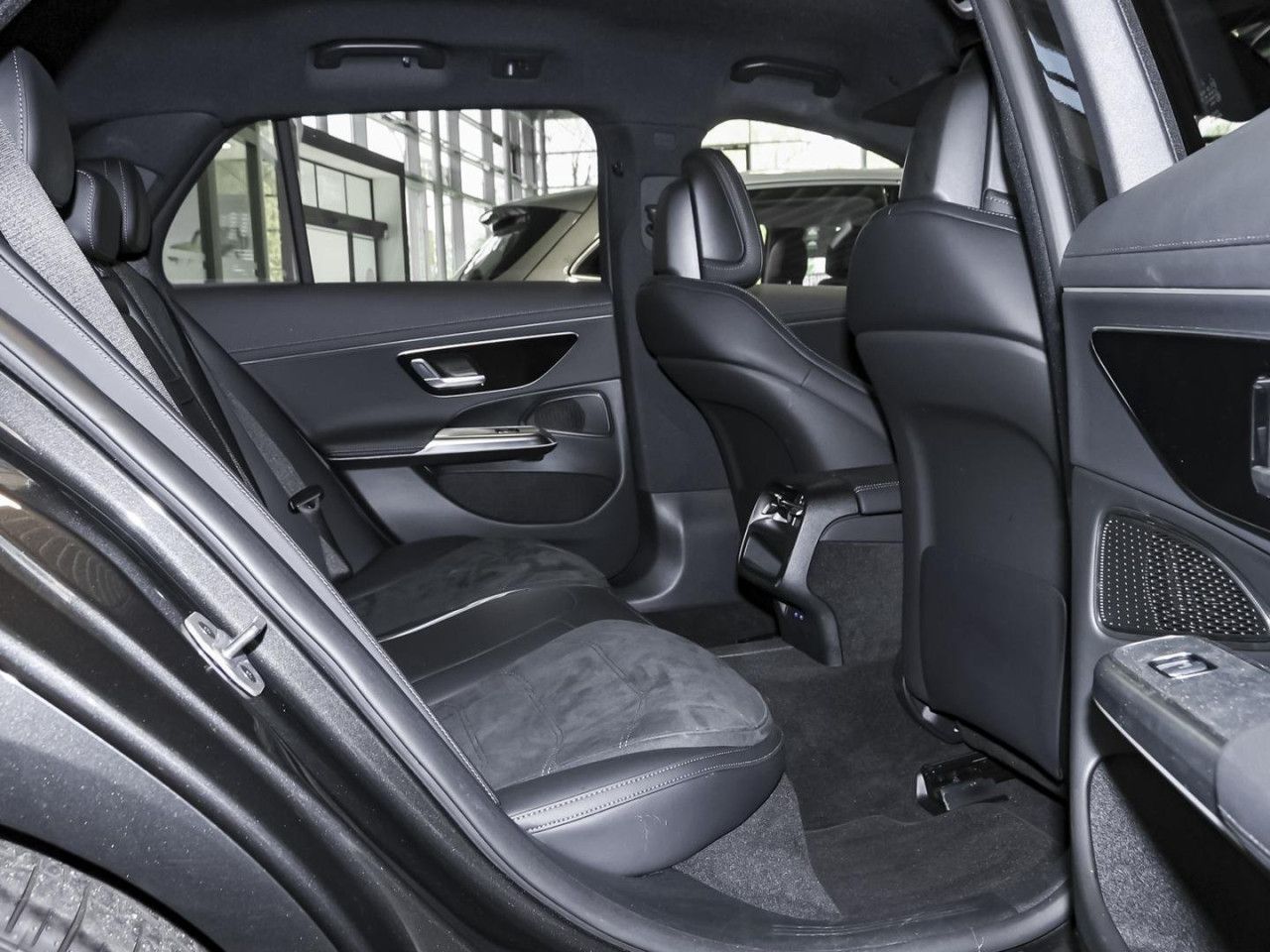 Mercedes-Benz E-Klasse – Bild 6