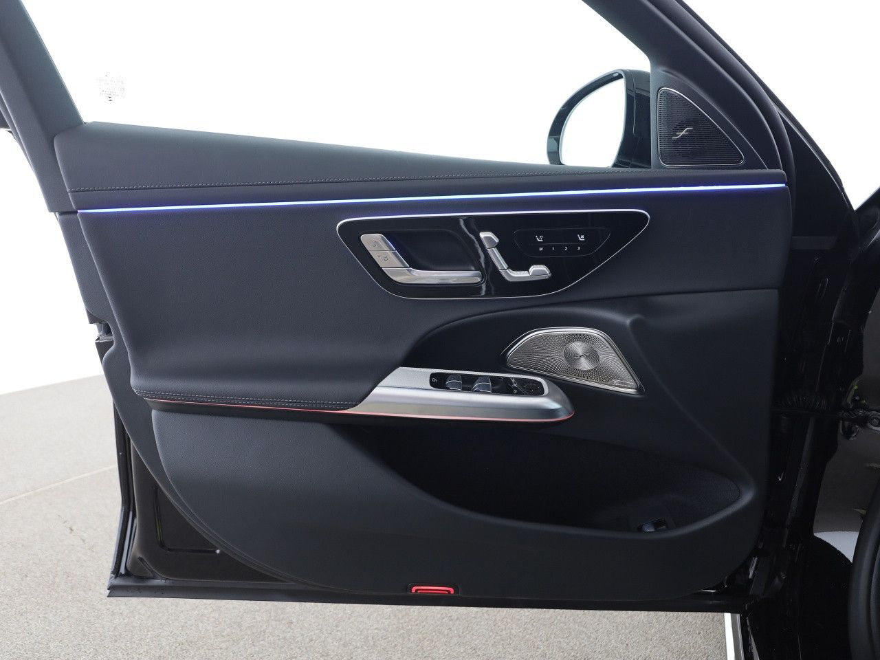 Mercedes-Benz E-Klasse – Bild 12