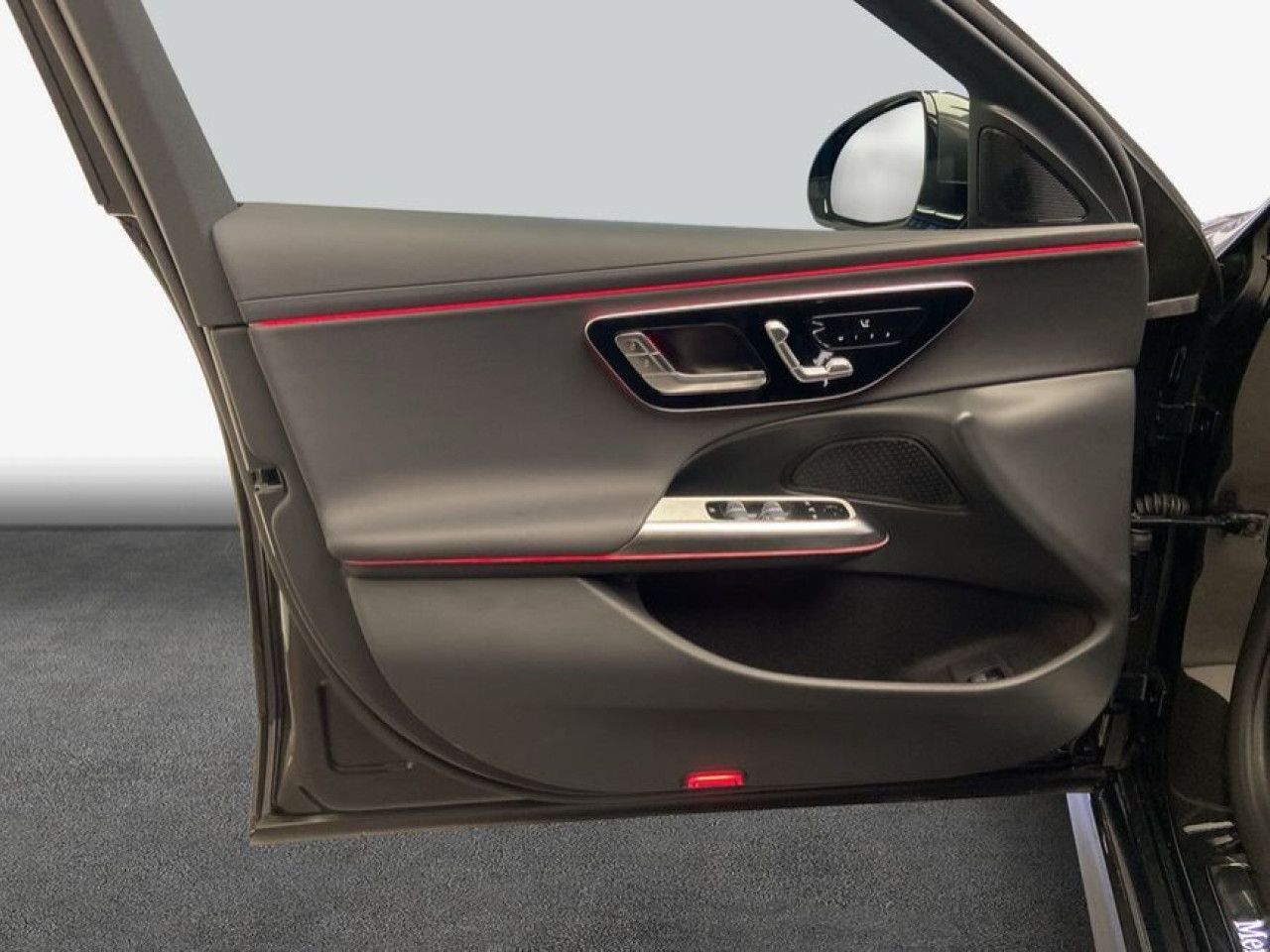 Mercedes-Benz E-Klasse – Bild 15