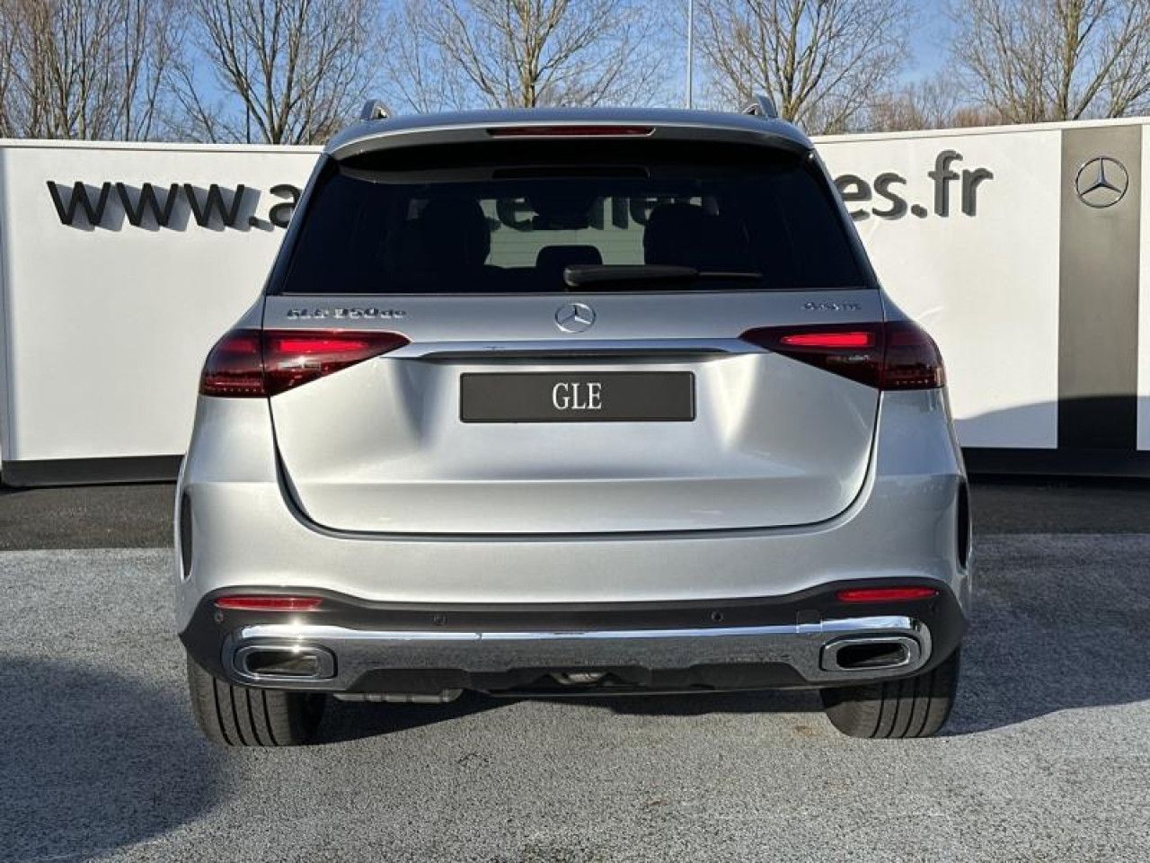 Photo du v&eacute;hicule 4 / 18