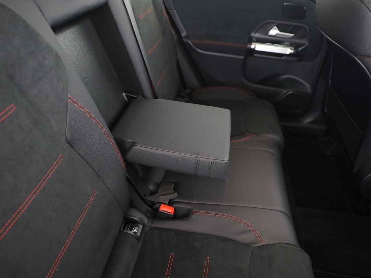 Mercedes-Benz GLB – Bild 21