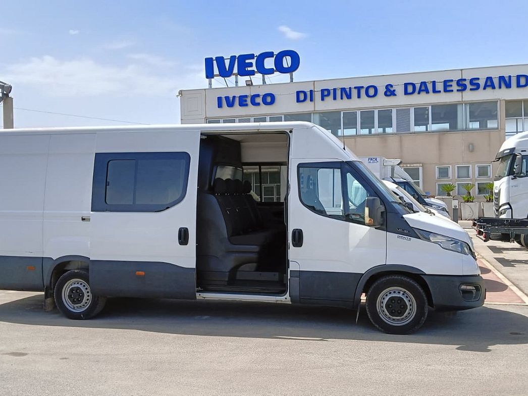 IVECO | 35S16 V SEMIVETRATO 7 POSTI