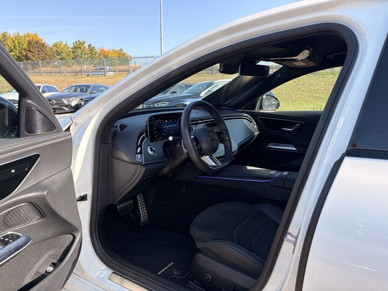 Mercedes-Benz E-Klasse – Bild 11