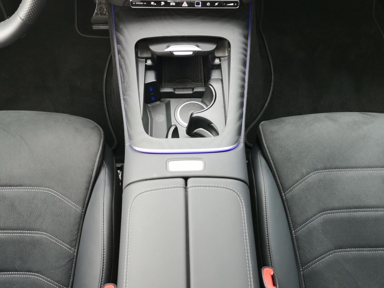 Mercedes-Benz E-Klasse – Bild 13