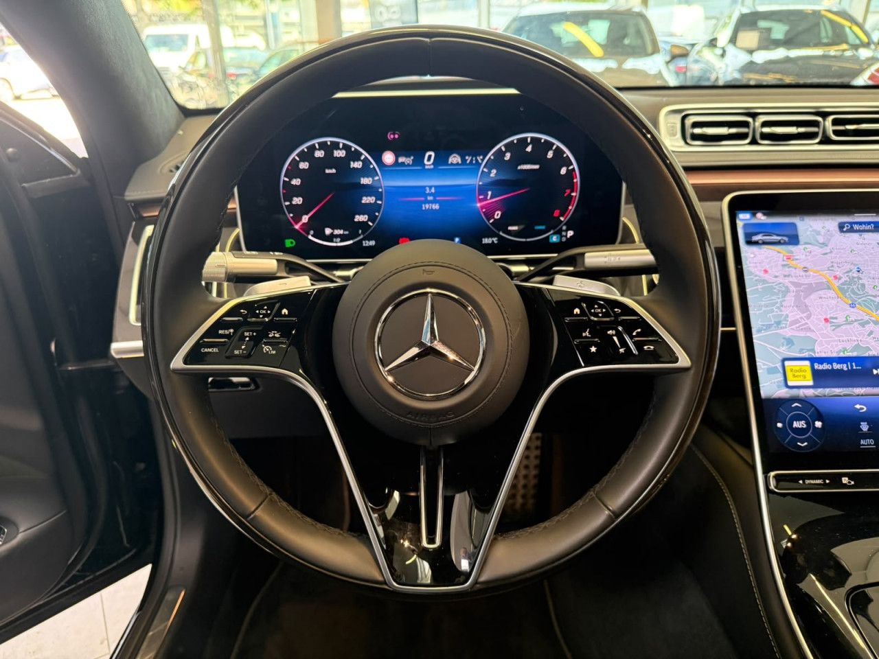 Mercedes-Benz S-Klasse – Bild 12