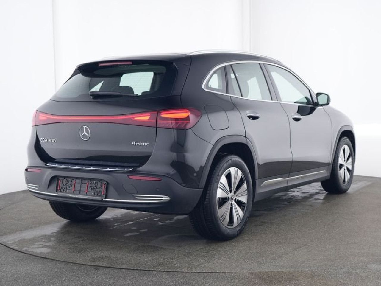 Mercedes-Benz EQA – Bild 2