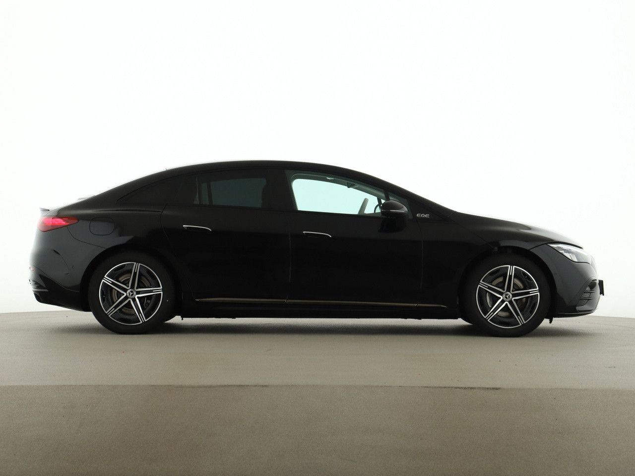 Mercedes-Benz EQE – Bild 7