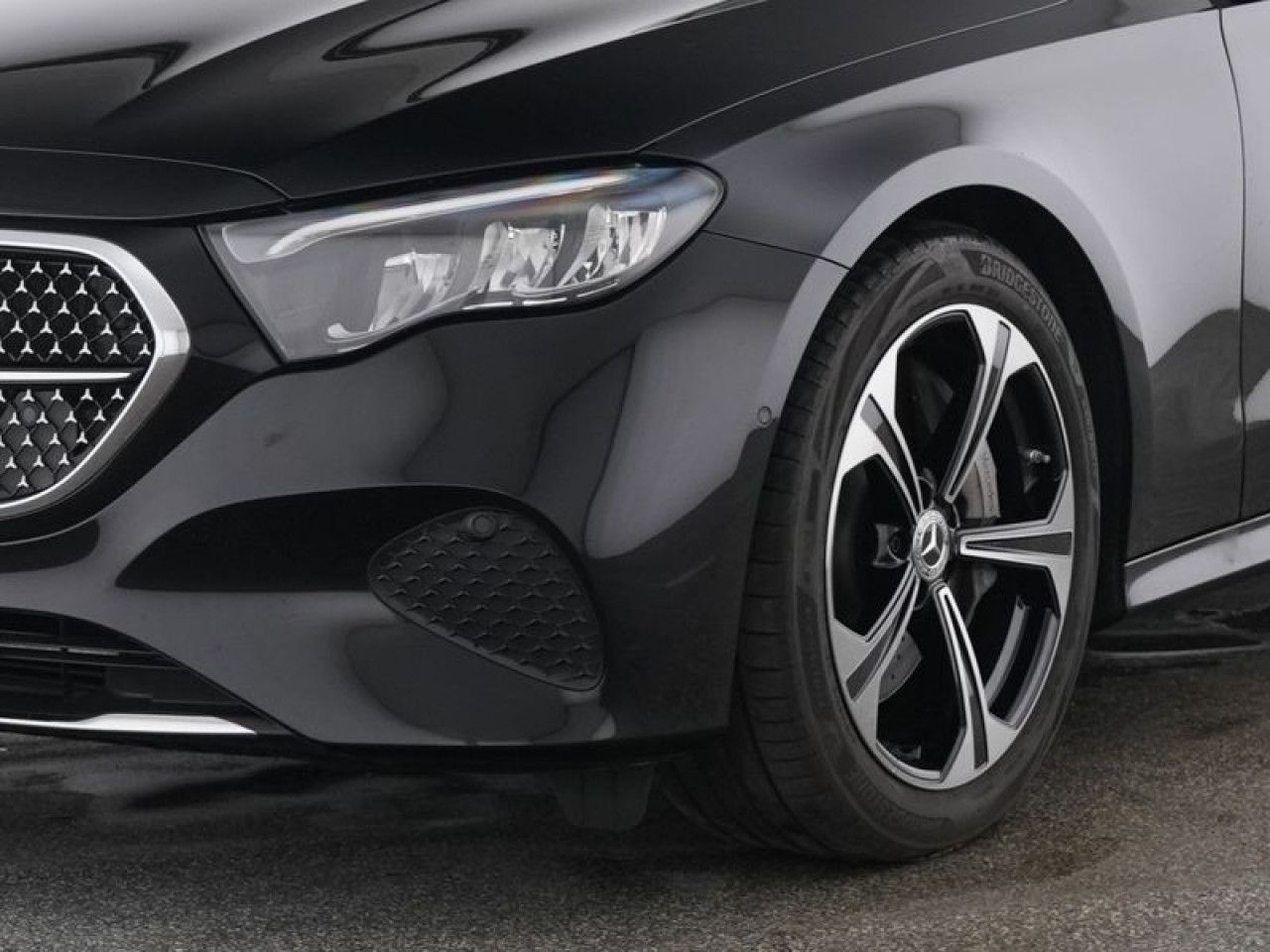 Mercedes-Benz E-Klasse – Bild 3