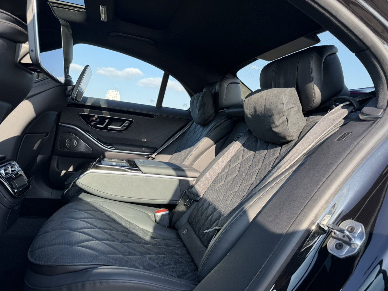 Mercedes-Benz S-Klasse – Bild 12