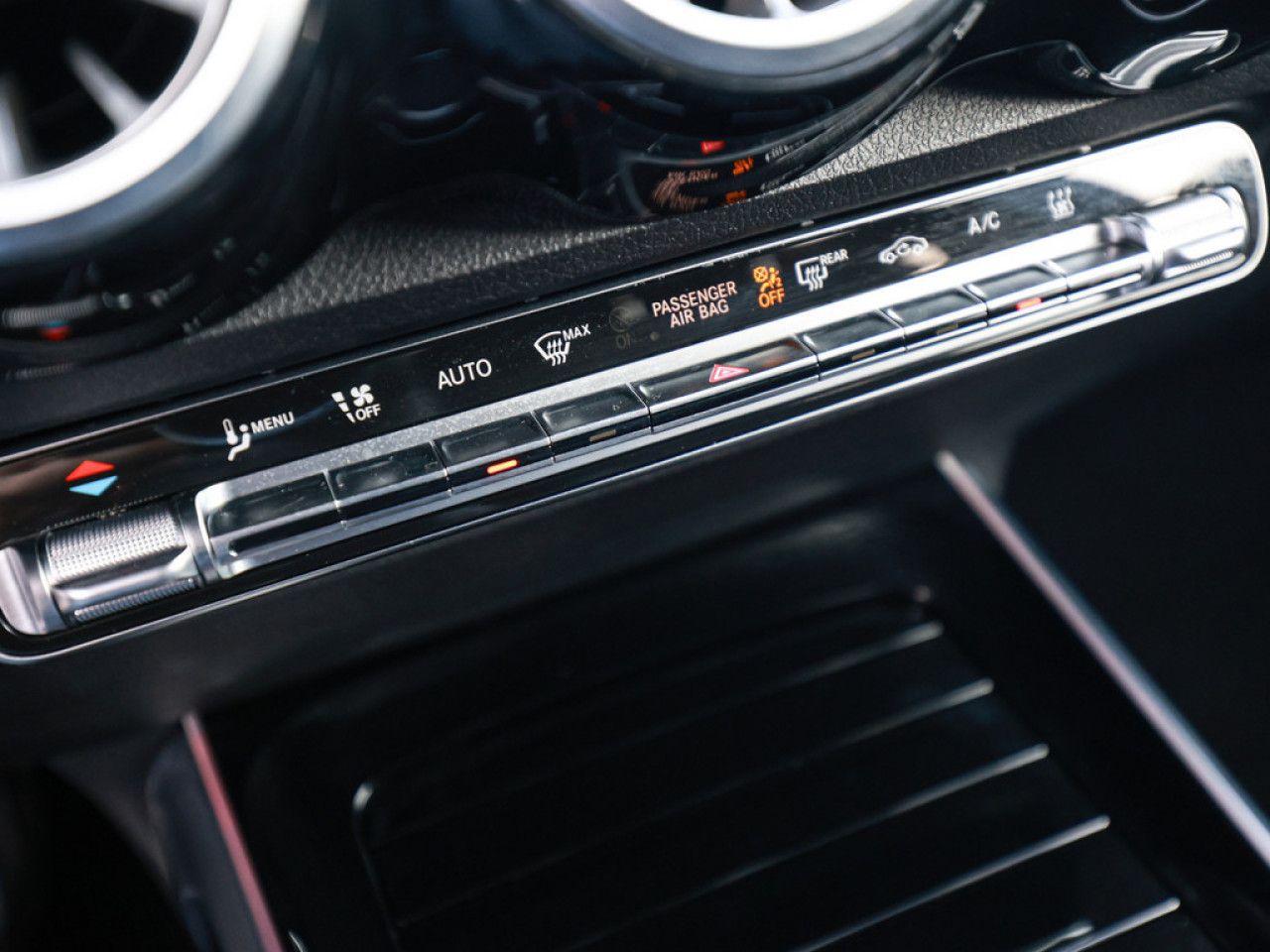 Mercedes-Benz EQB – Bild 15