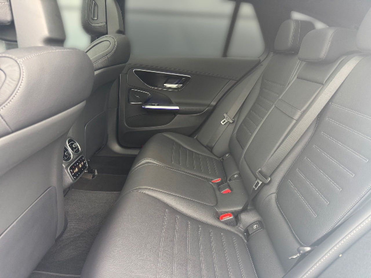 Mercedes-Benz C-Klasse – Bild 11