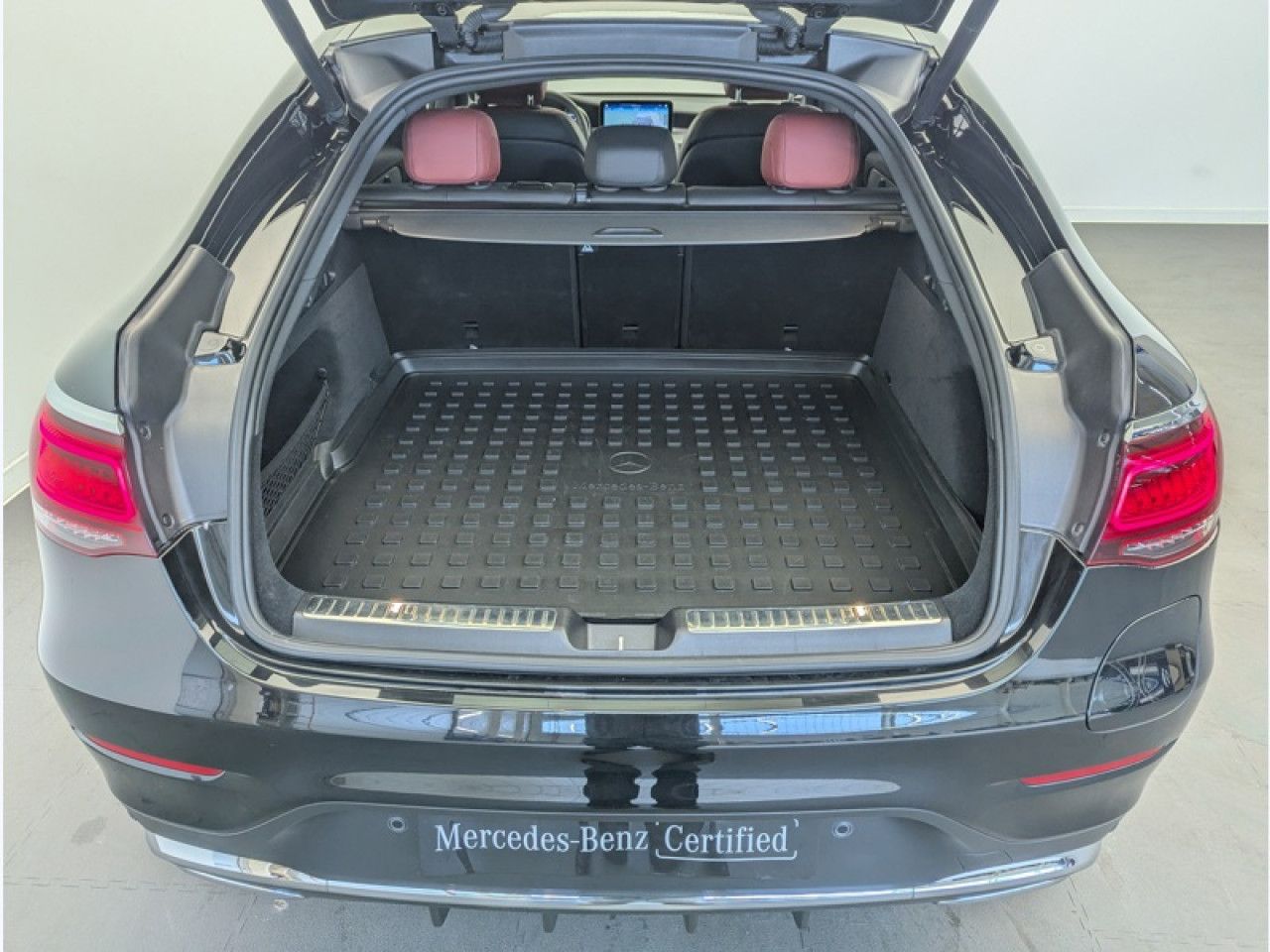 Photo du v&eacute;hicule 9 / 18