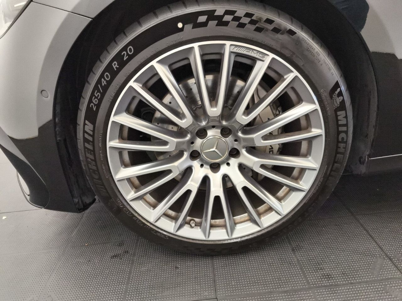 Mercedes-Benz E-Klasse – Bild 10