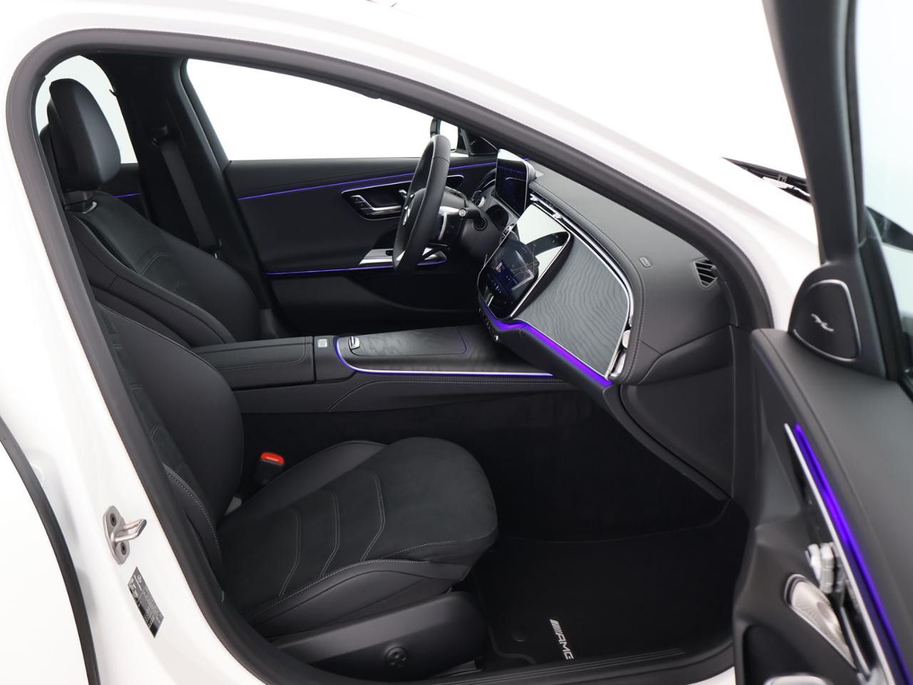 Mercedes-Benz E-Klasse – Bild 9