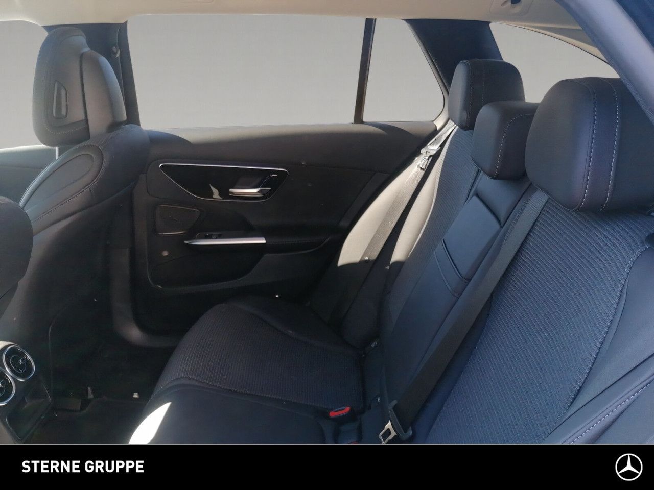 Mercedes-Benz C-Klasse – Bild 12