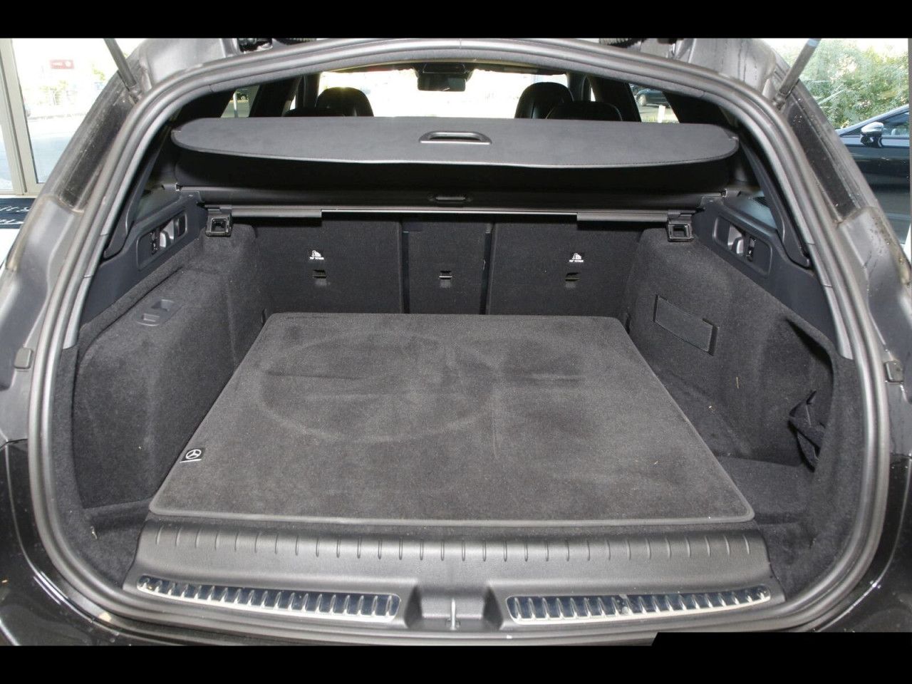 Mercedes-Benz C-Klasse – Bild 15