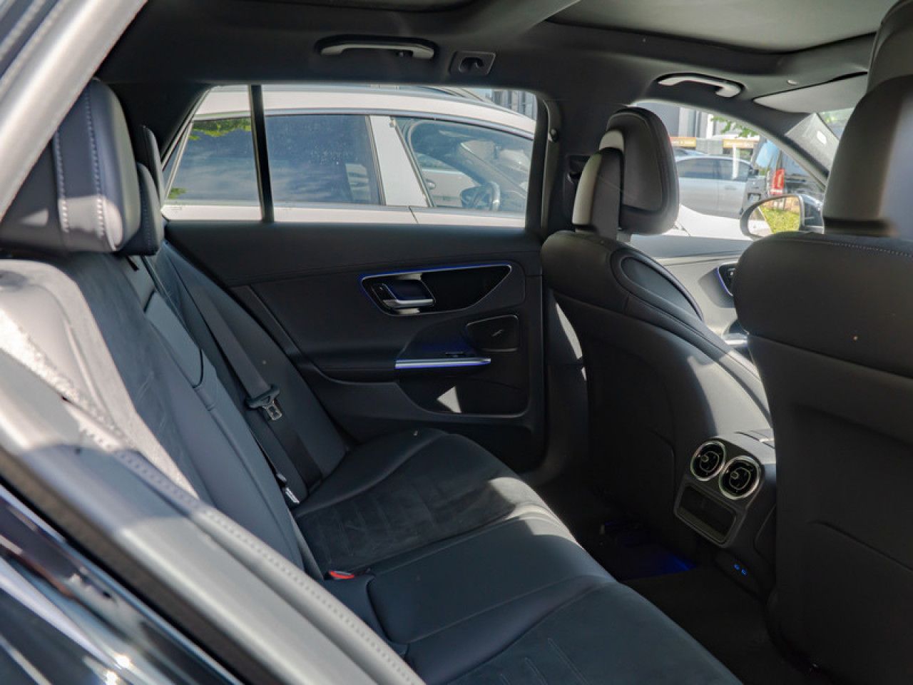Mercedes-Benz C-Klasse – Bild 9