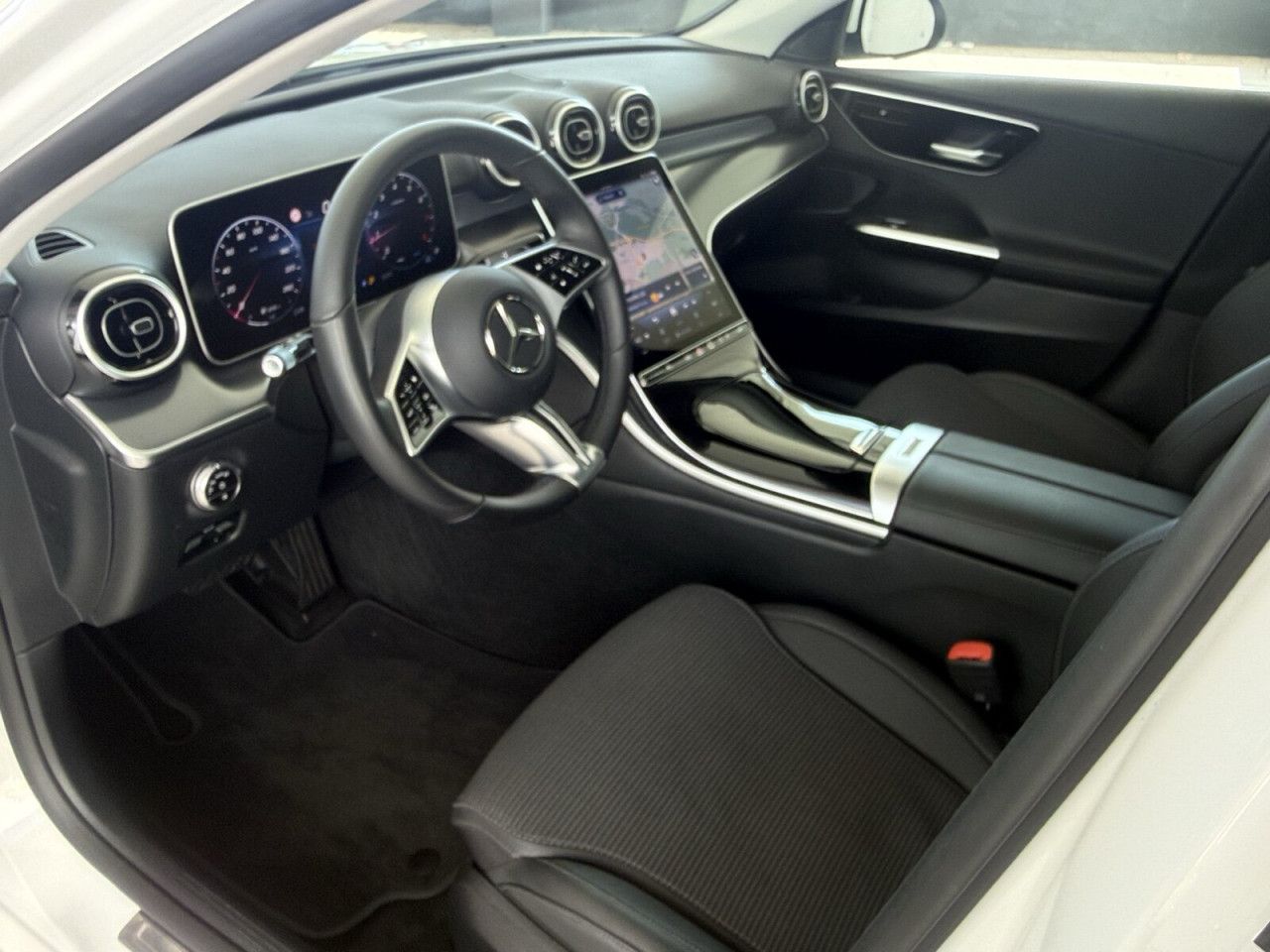 Mercedes-Benz C-Klasse – Bild 9