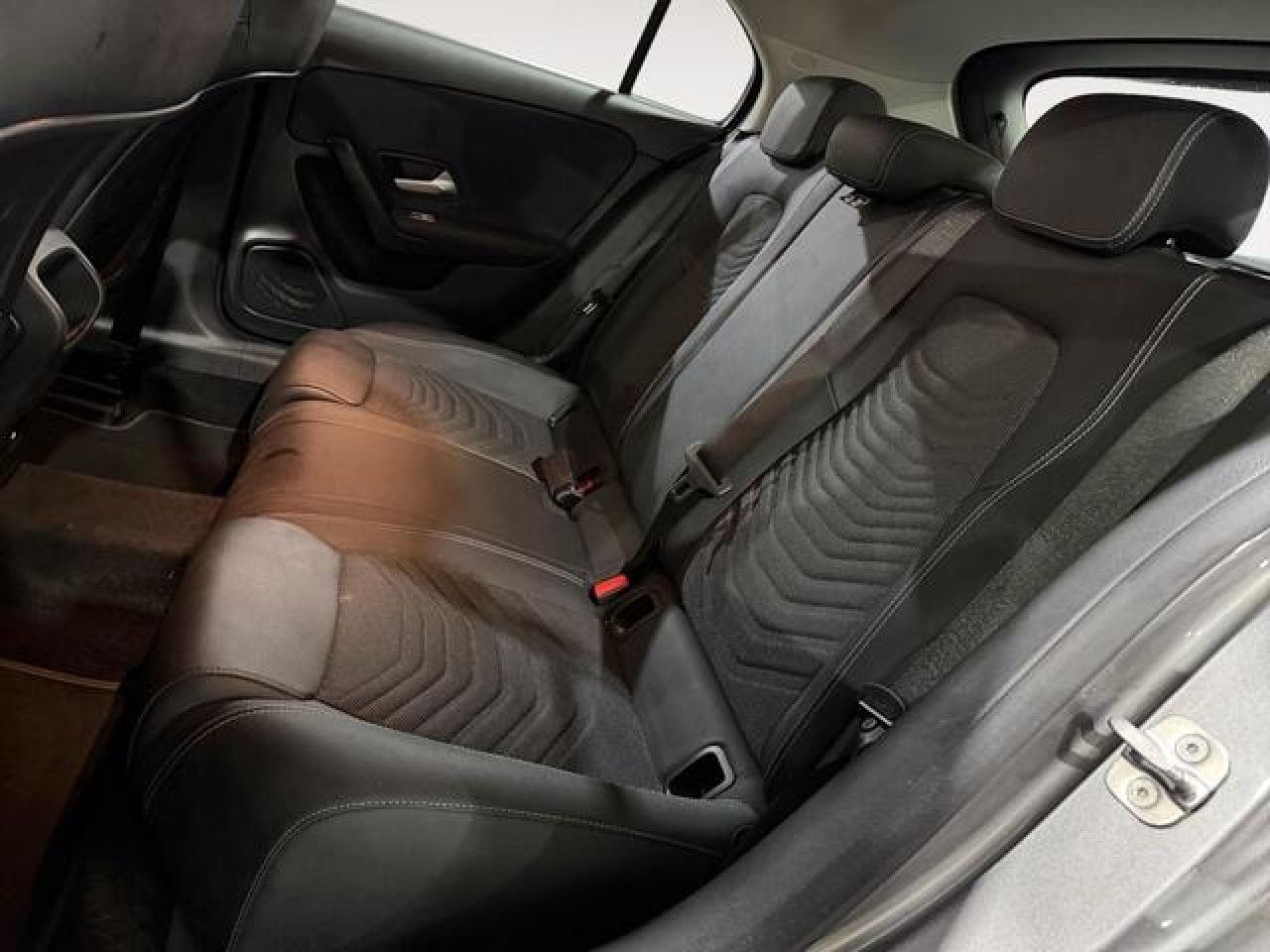 Imagem do veículo 6 / 15