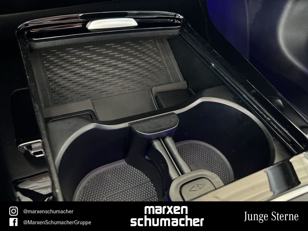 Fahrzeugbild 28 / 30