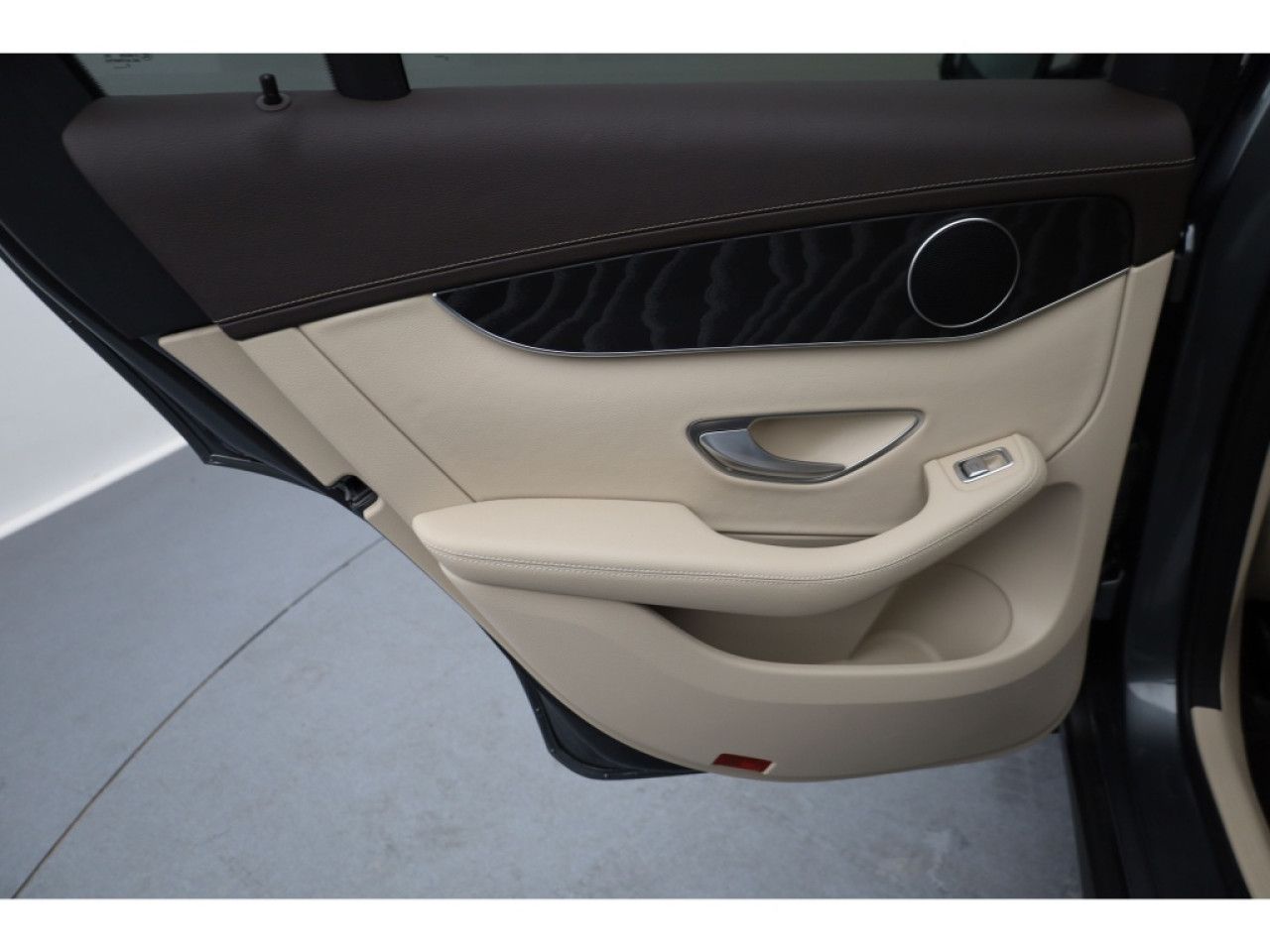 Fahrzeugbild 13 / 29