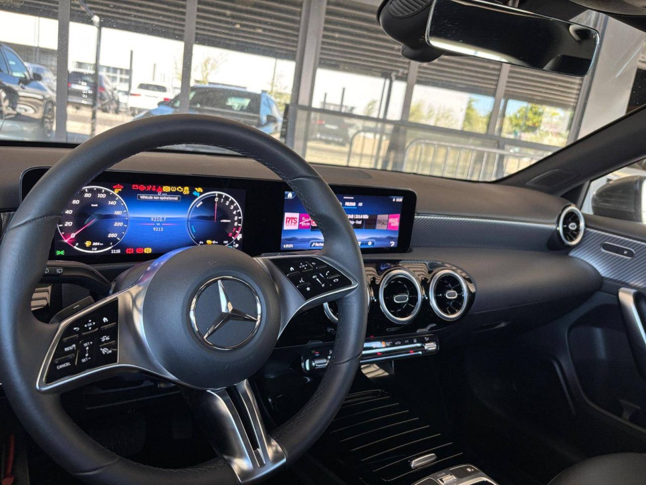 Photo du v&eacute;hicule 15 / 18