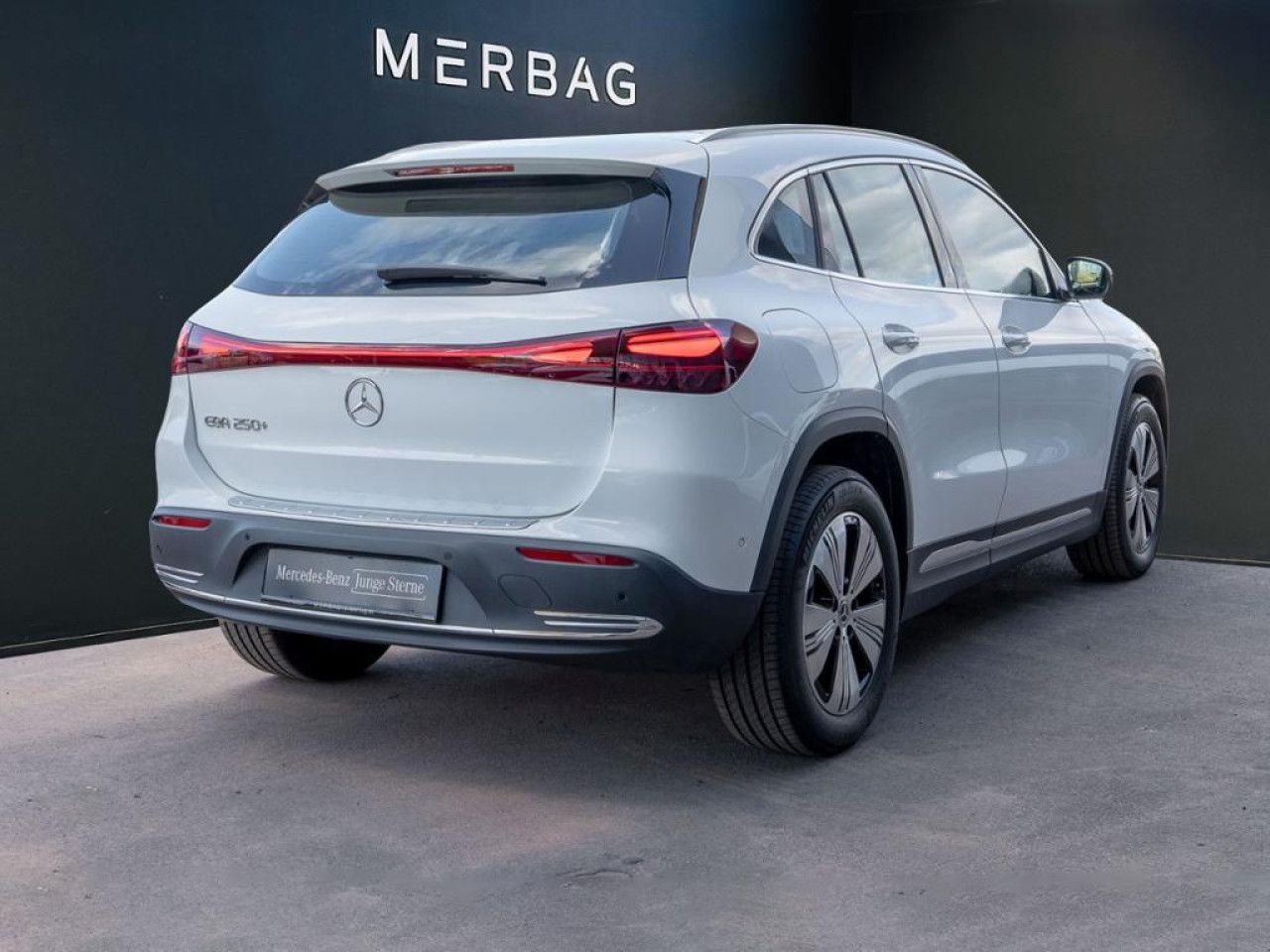 Mercedes-Benz EQA – Bild 3