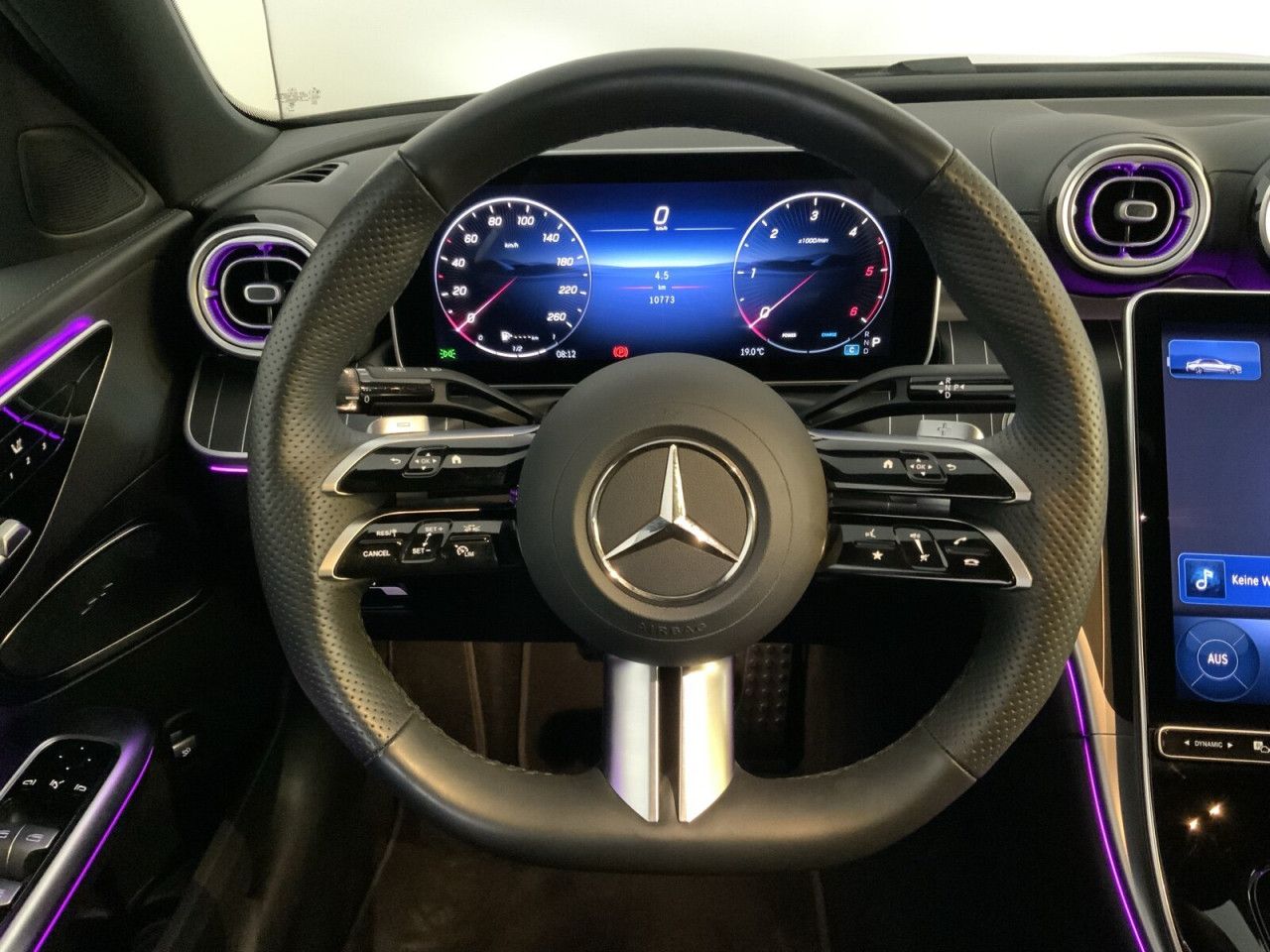 Mercedes-Benz C-Klasse – Bild 10