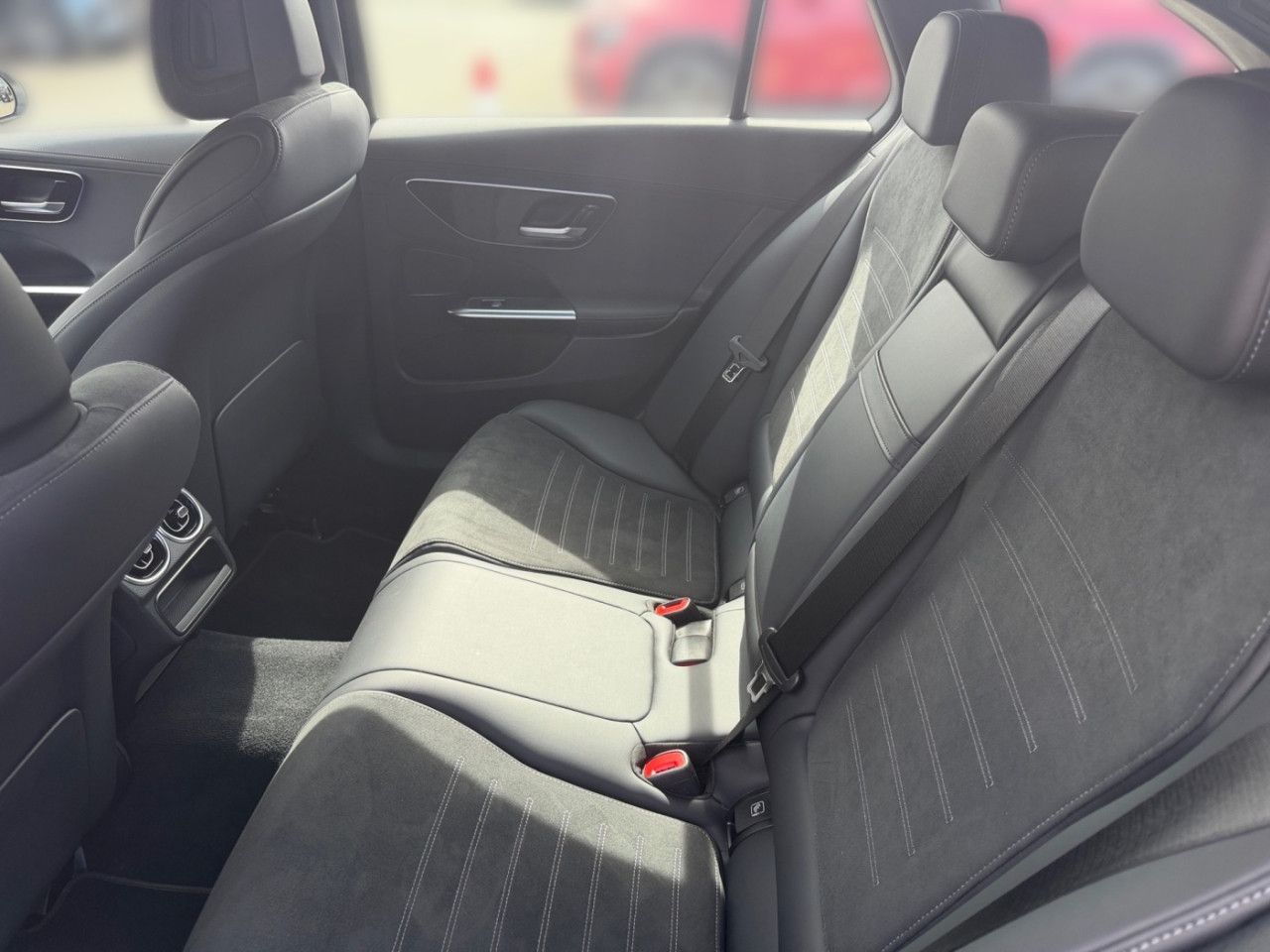 Mercedes-Benz C-Klasse – Bild 9
