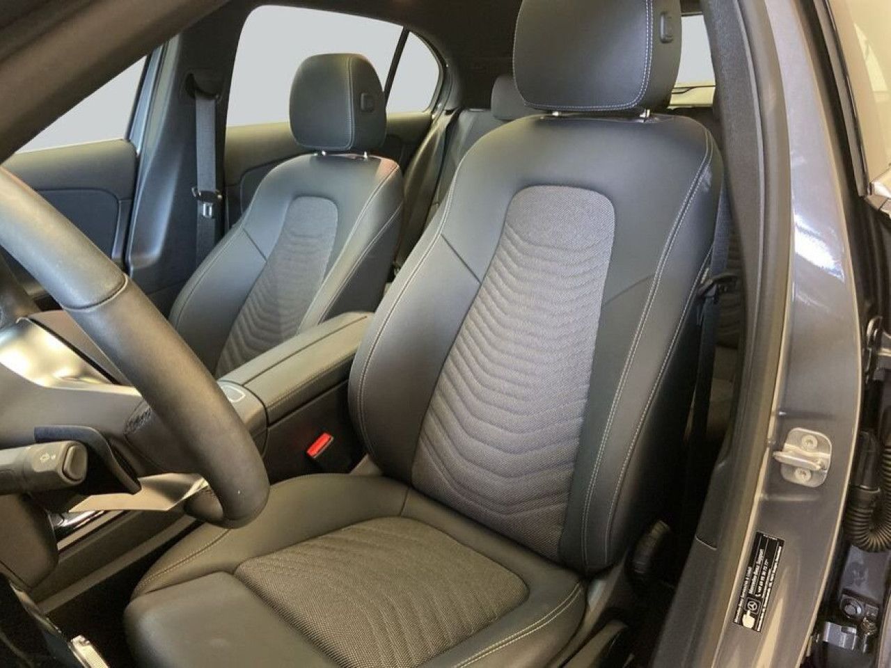 Mercedes-Benz A-Klasse – Bild 10