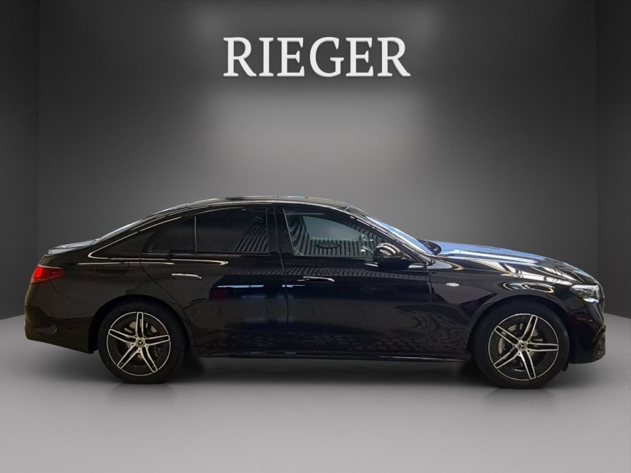 Mercedes-Benz E-Klasse – Bild 10