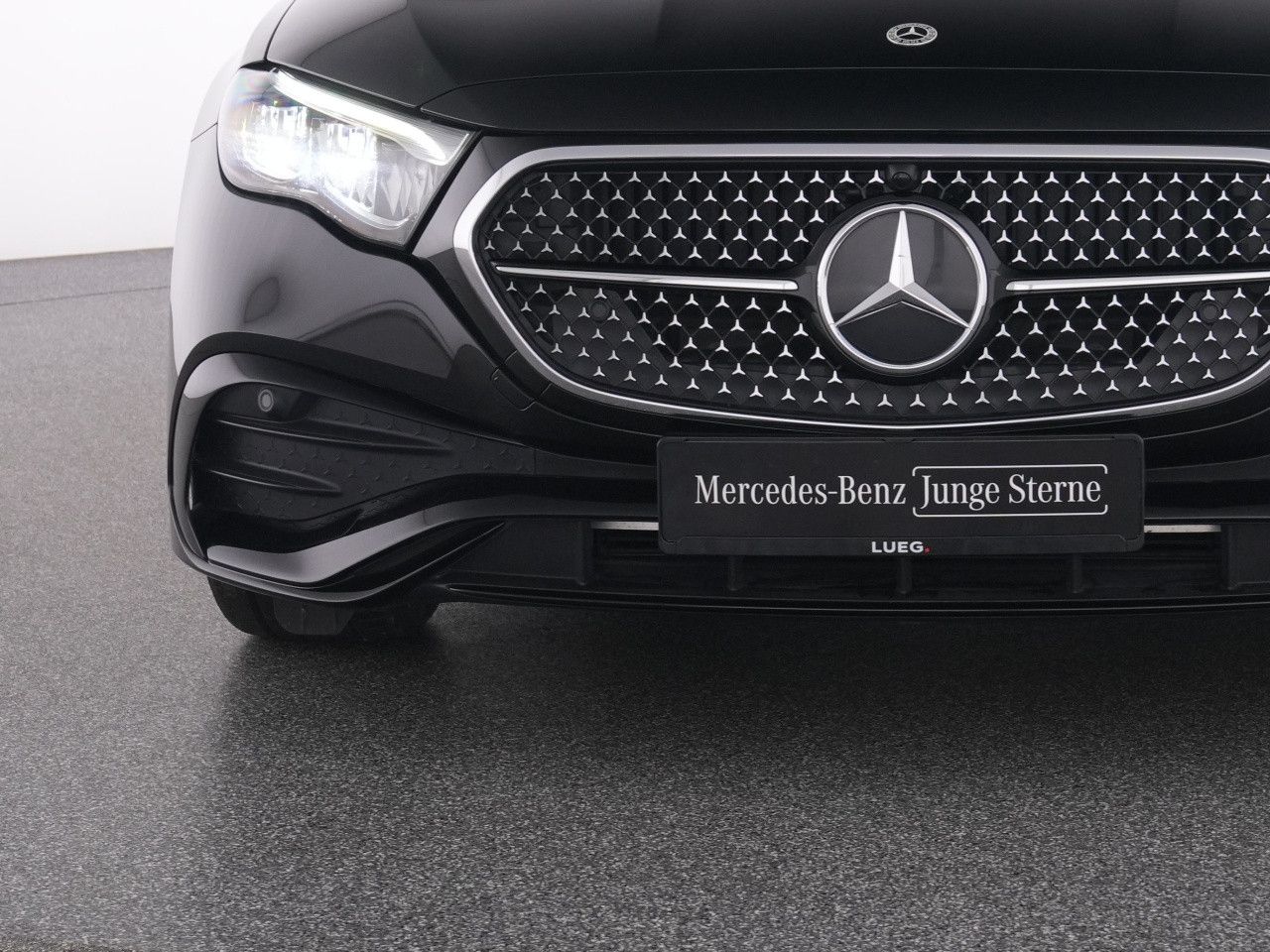 Mercedes-Benz E-Klasse – Bild 16