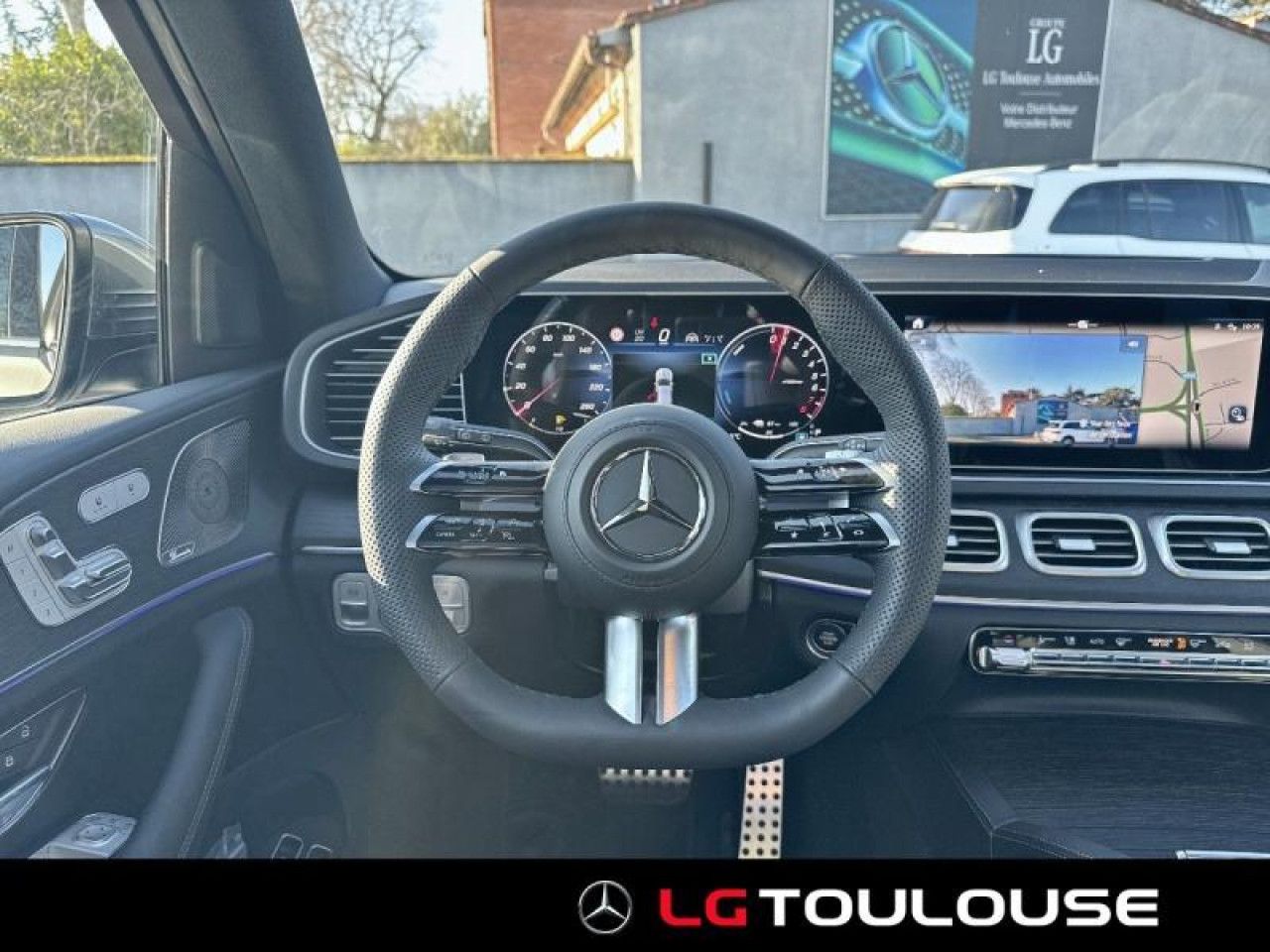 Photo du v&eacute;hicule 14 / 17