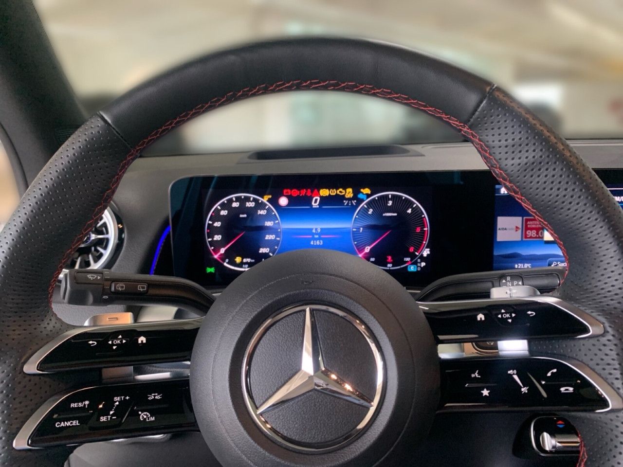 Mercedes-Benz GLB – Bild 8